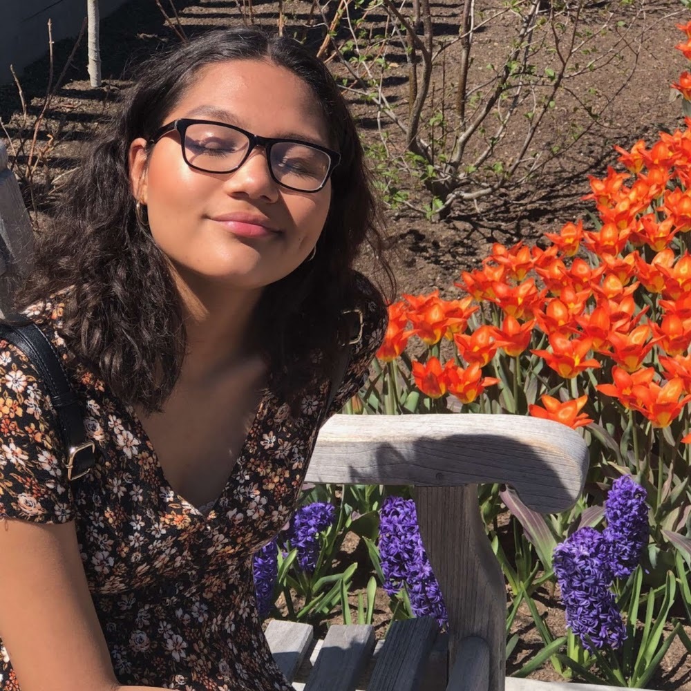 Meet your Posher, Mia